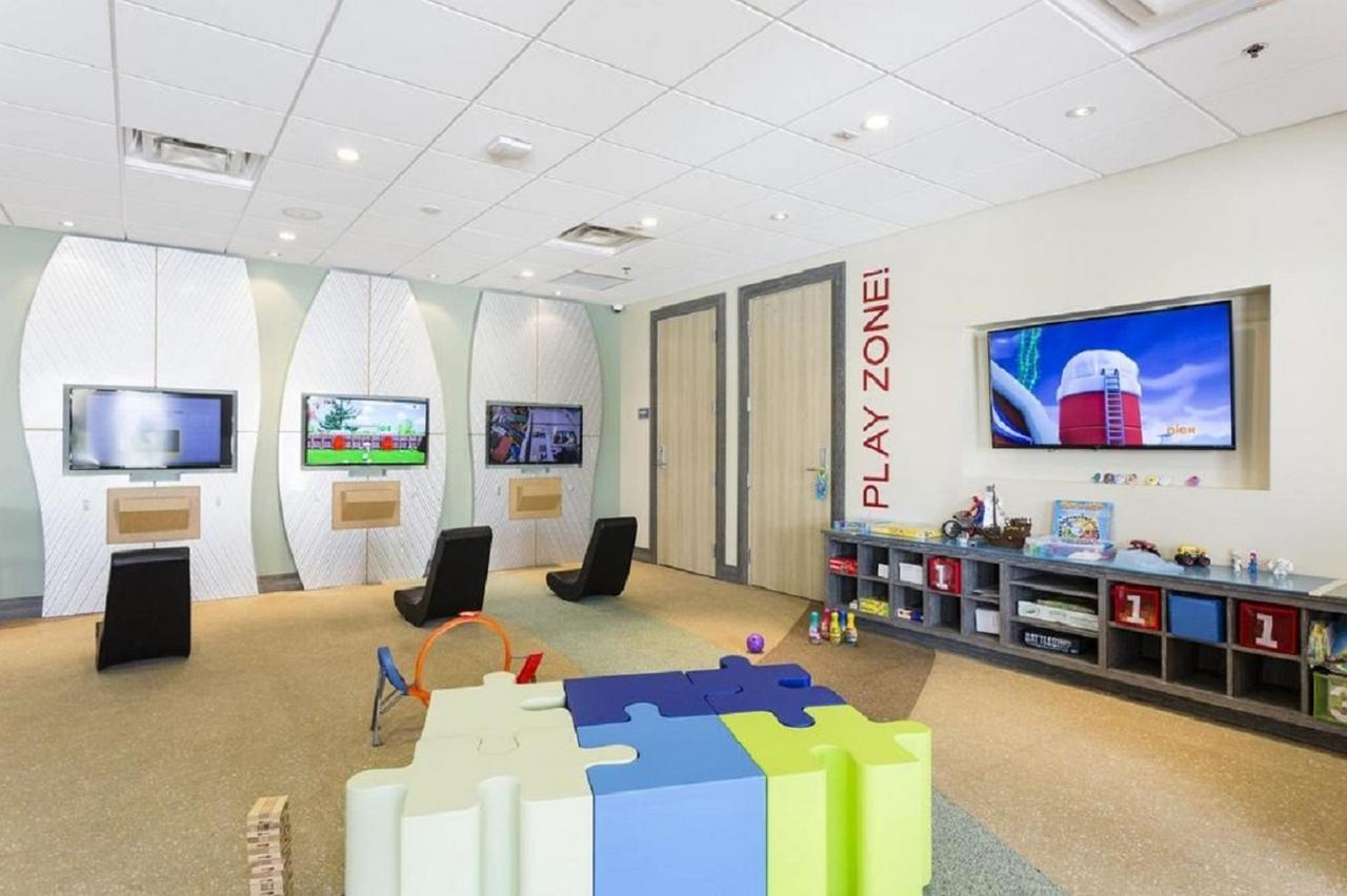 New House, Ecolab Sanitzed, Near Disney, Pool Fence Hébergement de vacances Orlando